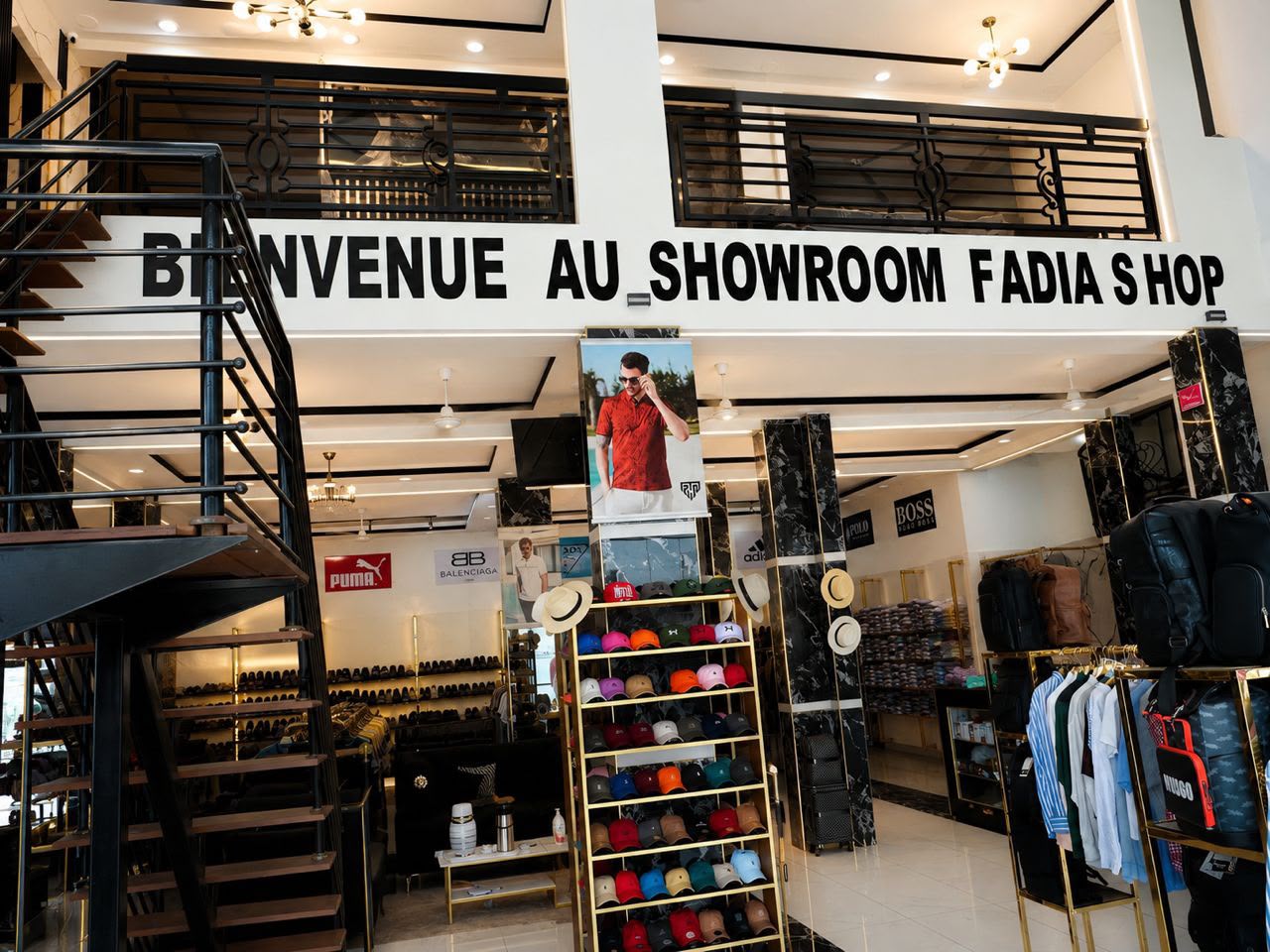 Showroom FADIA SHOP à Dakar — vêtements et accessoires premium
